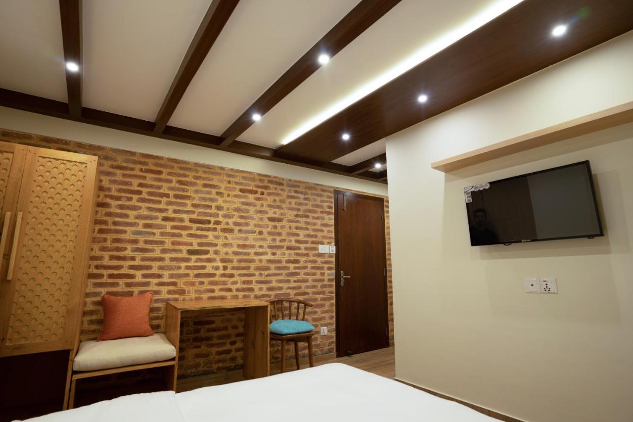 Karuna Hotel Patan Kathmandu Exterior foto